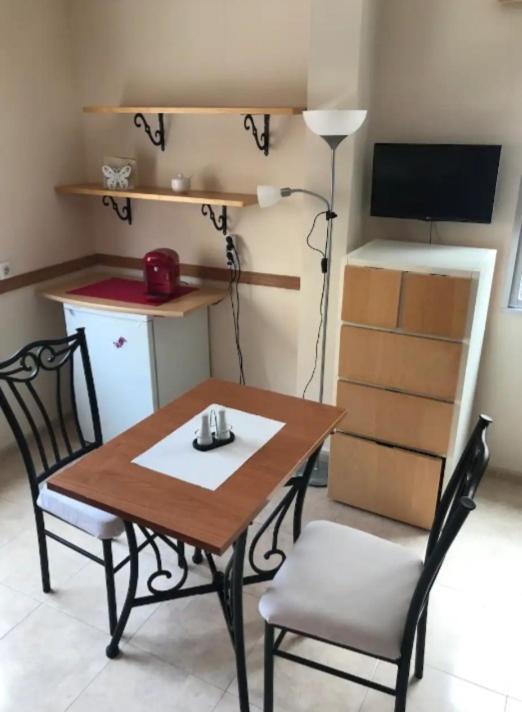 Apartamentos Real 81 Estepona Kültér fotó