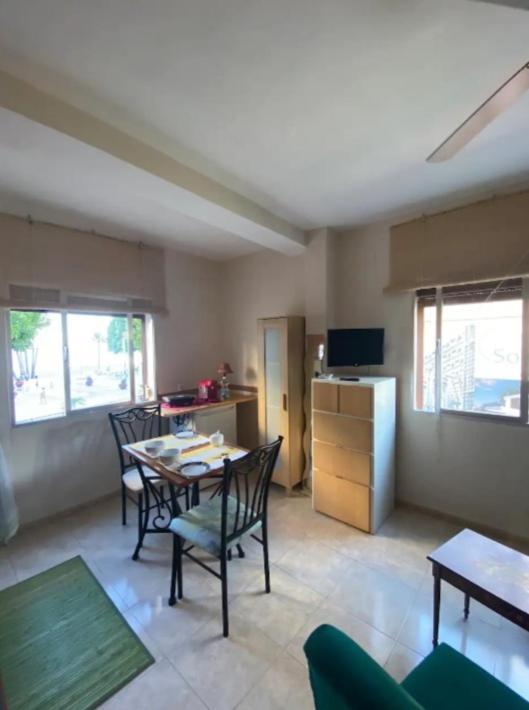 Apartamentos Real 81 Estepona Kültér fotó