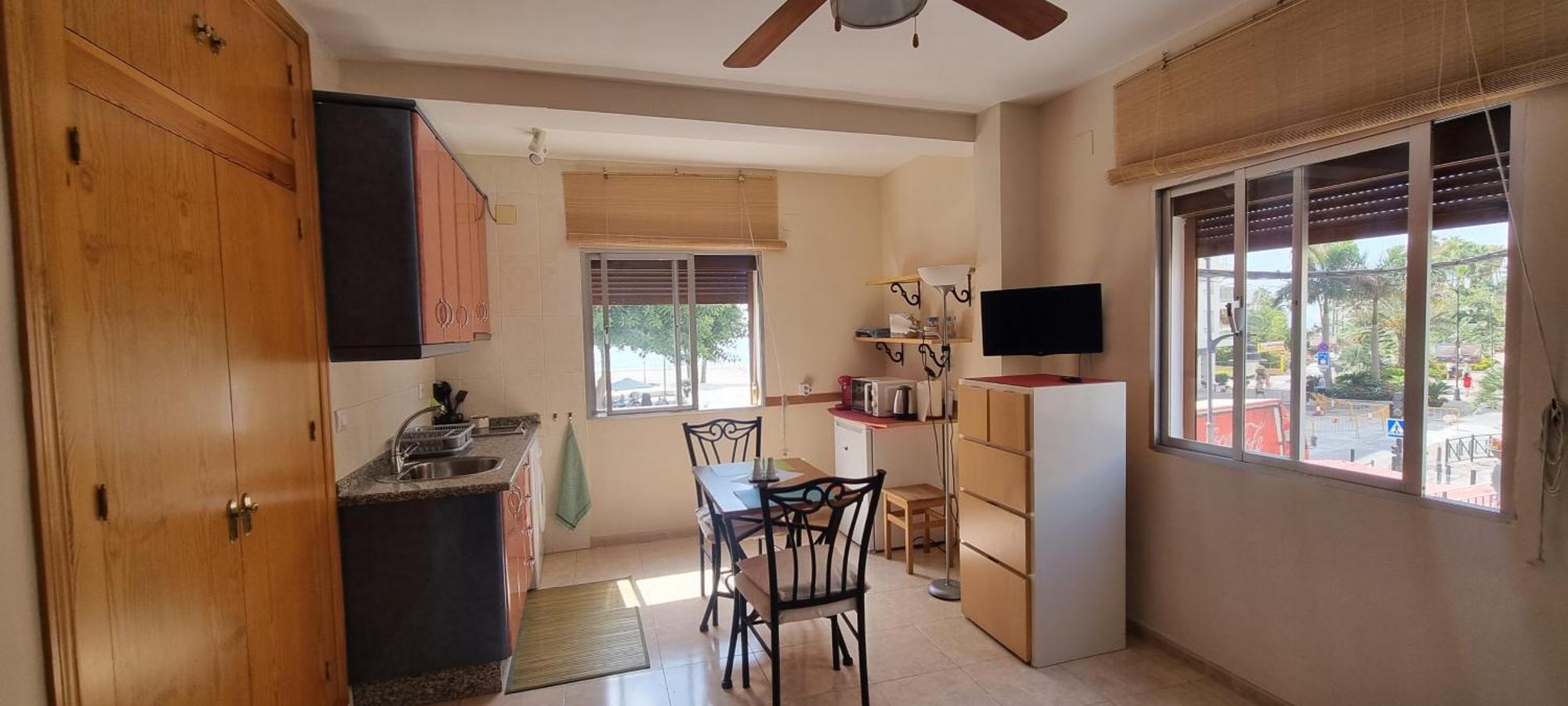 Apartamentos Real 81 Estepona Kültér fotó